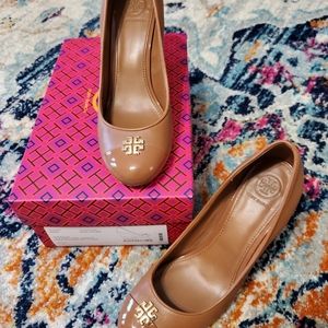 Tory Burch Wedges size 7